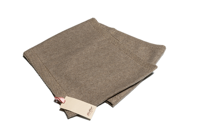 Natural beige Mongolian cashmere scarf with subtle metallic shimmer, showcasing fine lurex threads and elegant woven texture.