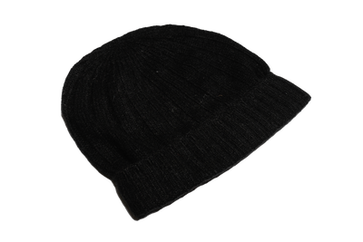 Black Mongolian cashmere ribbed beanie with soft texture and minimalist design, offering lightweight warmth and refined winter comfort.