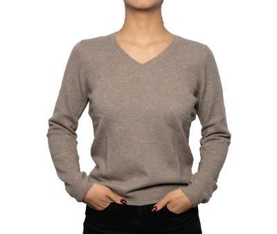 Women’s beige V-neck cashmere sweater with soft knit texture and fitted silhouette, offering lightweight warmth and minimalist sophistication
