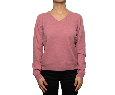Women’s rose pink V-neck cashmere sweater with soft knit texture and fitted silhouette, showcasing lightweight warmth and minimalist elegance.