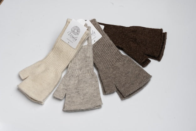 Half mittens 100% sheep wool