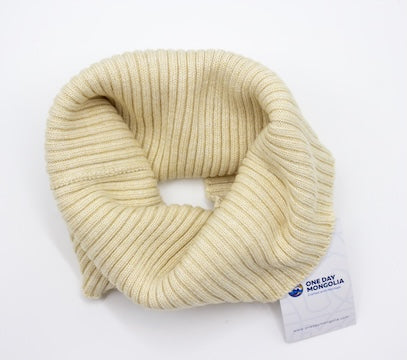 “Light beige Mongolian wool blend neck warmer with ribbed knit texture, 60% wool for breathable natural warmth”