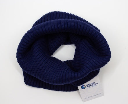 “Dark blue Mongolian wool blend neck warmer with ribbed knit texture, 60% wool for breathable natural warmth”